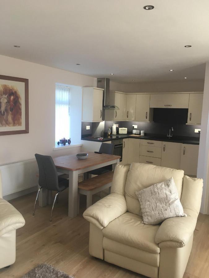 Rose Cottage Captivating 1-Bed Cottage In Bangor Luaran gambar