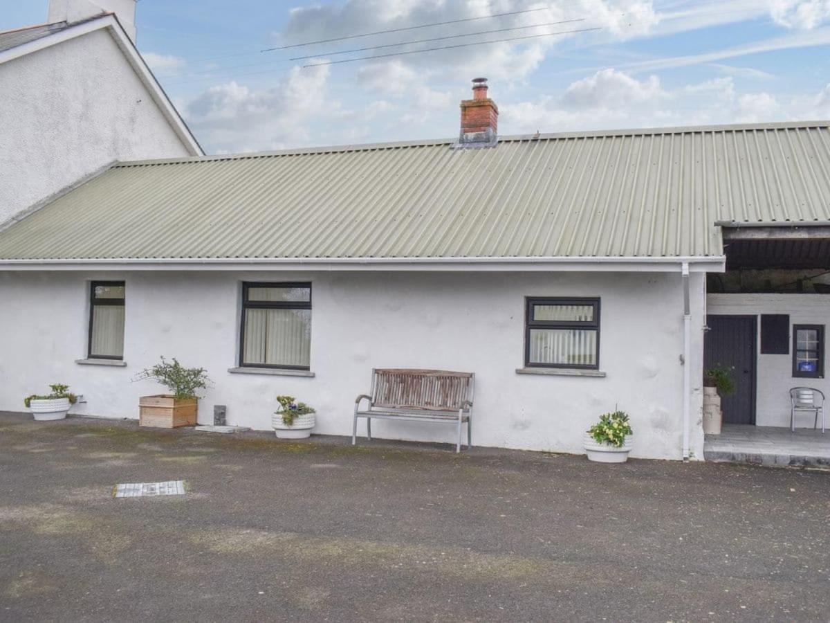 Rose Cottage Captivating 1-Bed Cottage In Bangor Luaran gambar