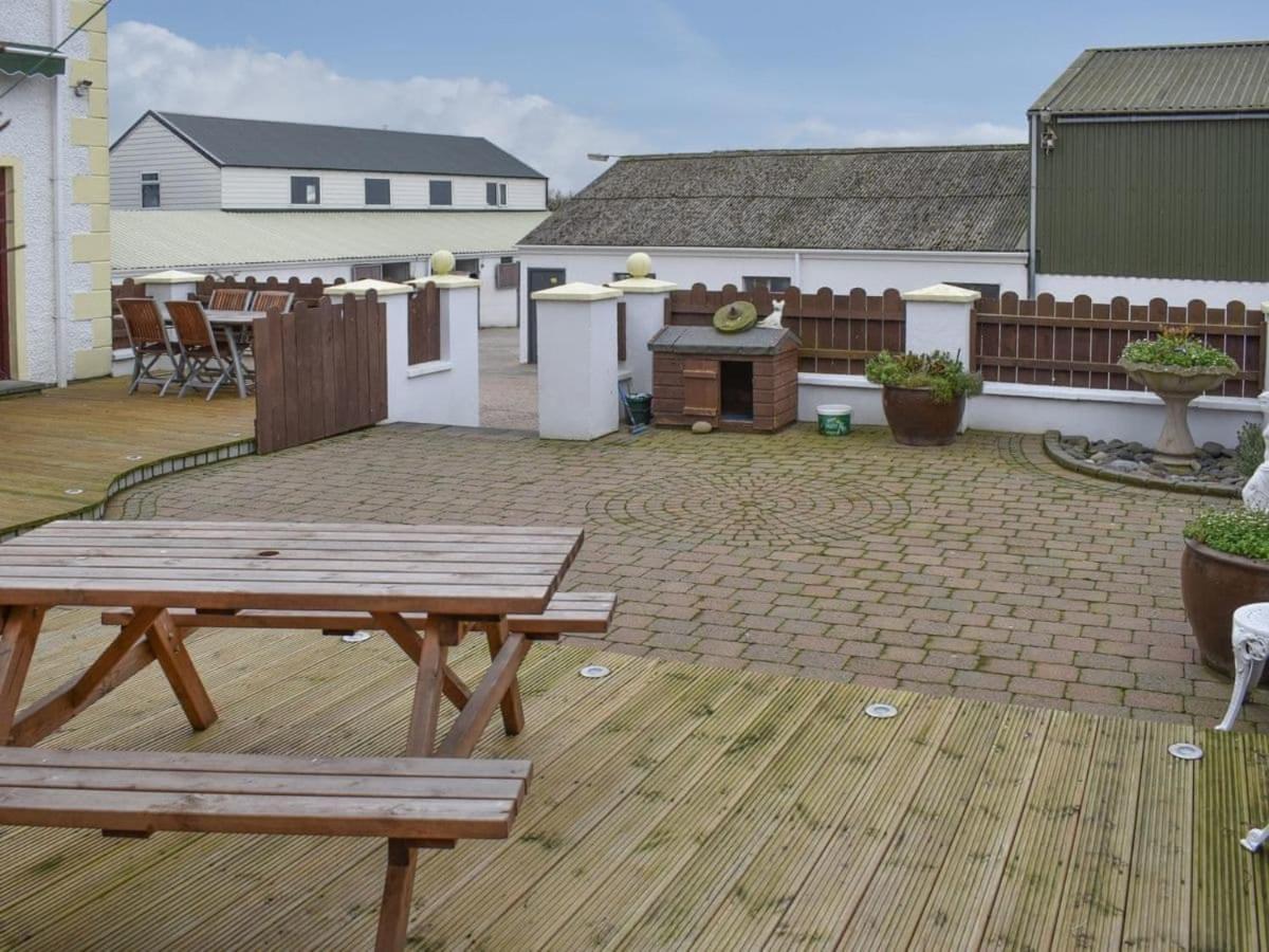 Rose Cottage Captivating 1-Bed Cottage In Bangor Luaran gambar