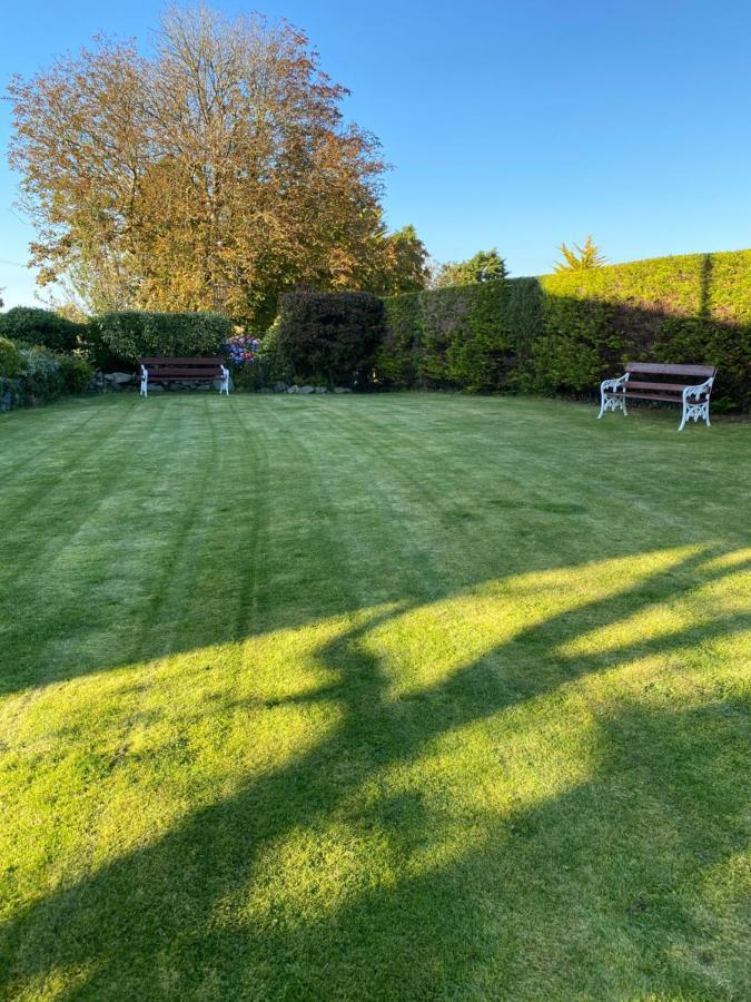 Rose Cottage Captivating 1-Bed Cottage In Bangor Luaran gambar